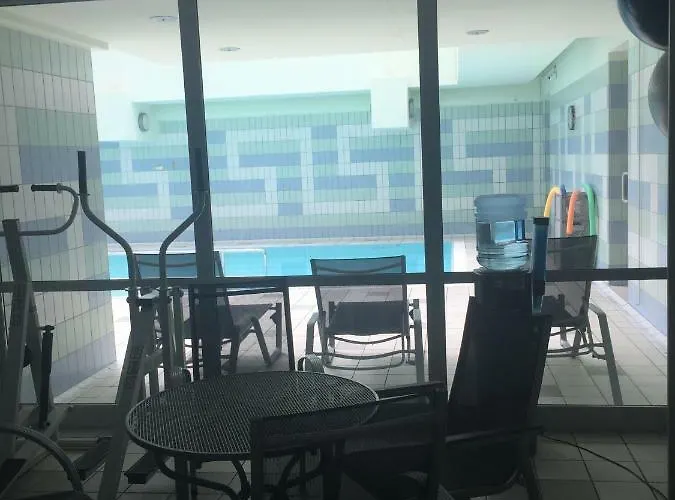 Lux Poznan, Ul. Mostowa 19 D/5 بوزنان